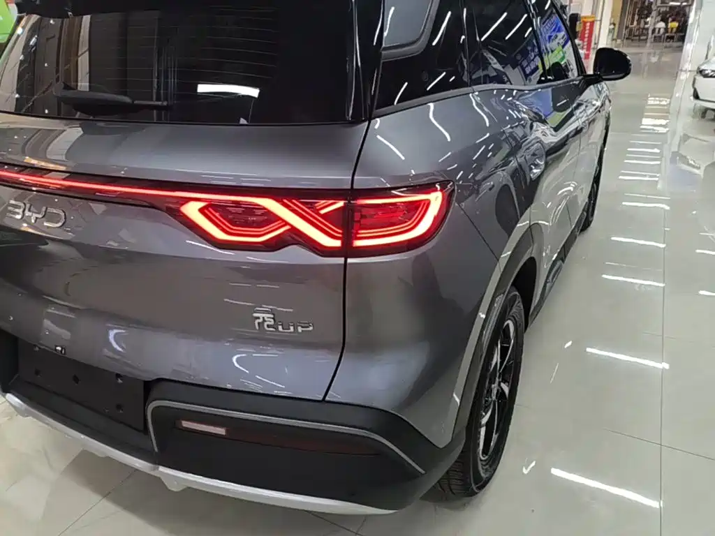 BYD Yuan UP — миниатюра 8