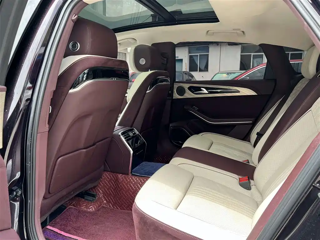 Hongqi H9 2020 2.0T