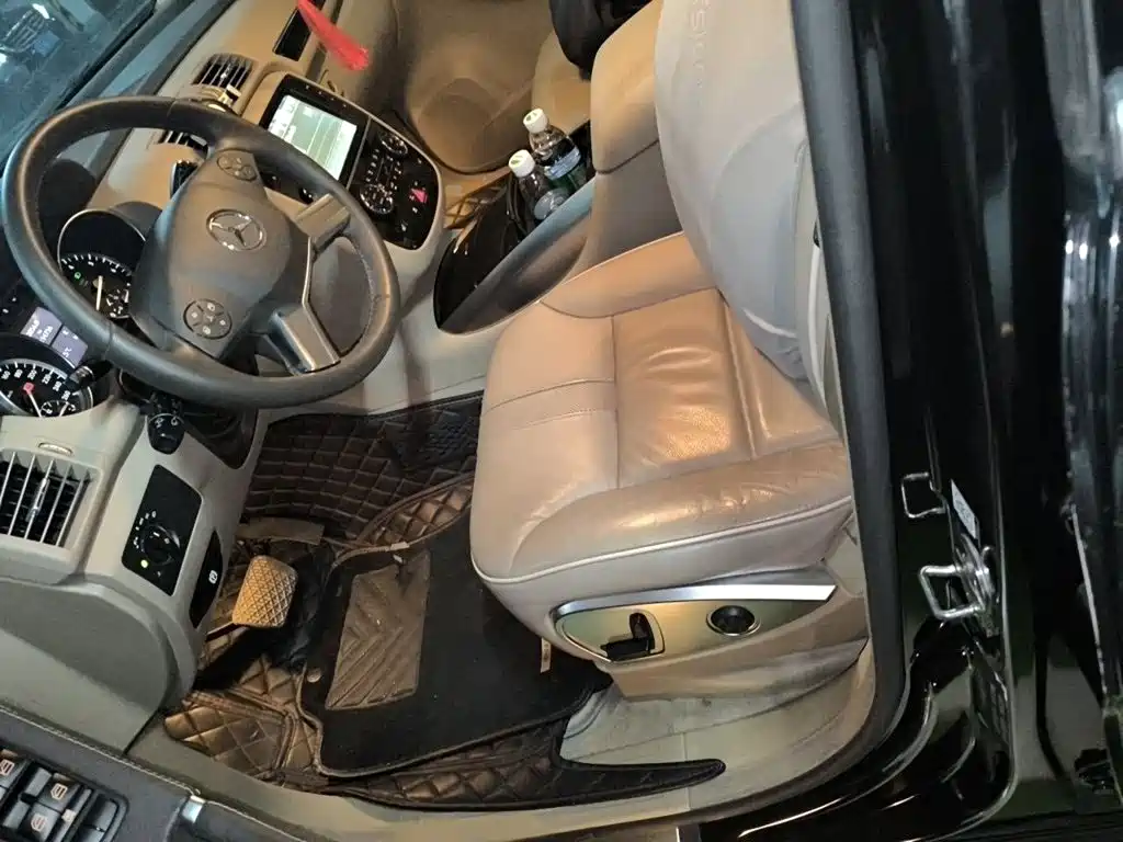 Mercedes-Benz R-Class — миниатюра 8
