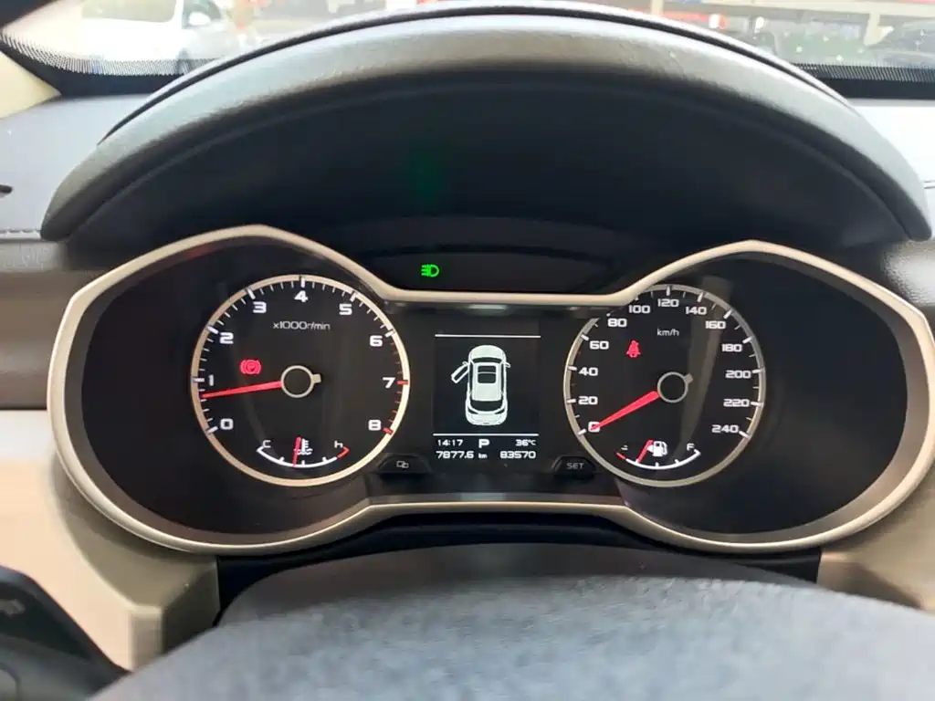 Geely Boyue — миниатюра 12