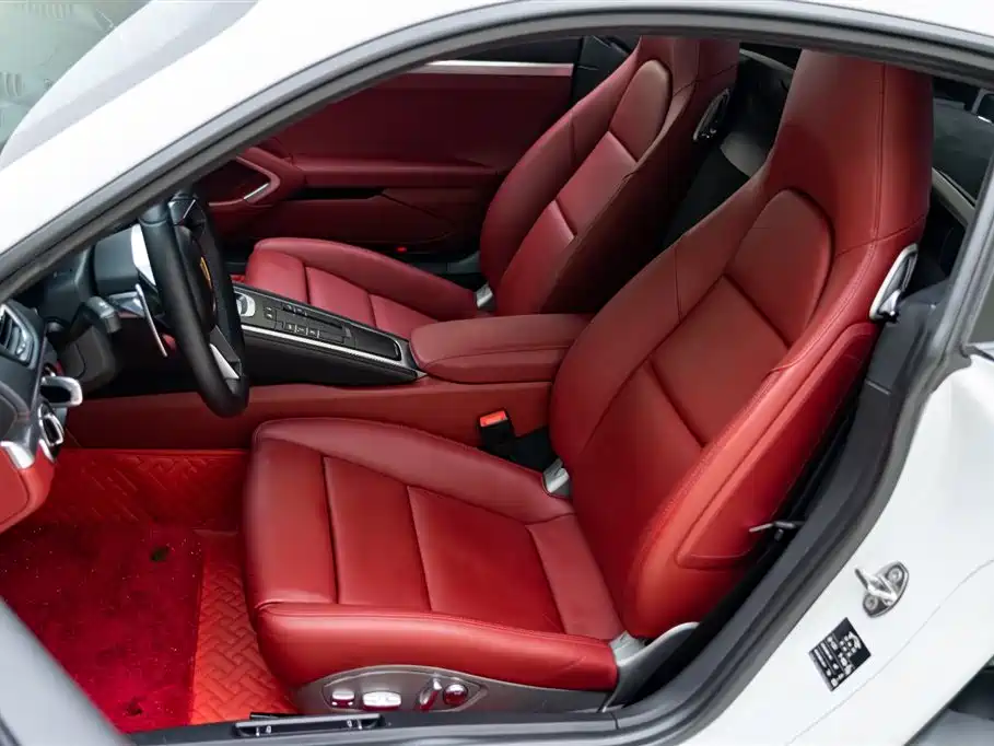 Porsche 718 2018 Cayman 2.0T