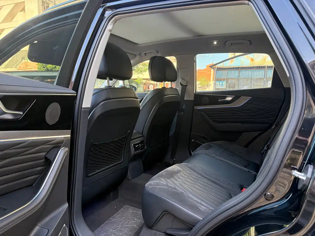 Hongqi Hongqi HS5 - фото 4