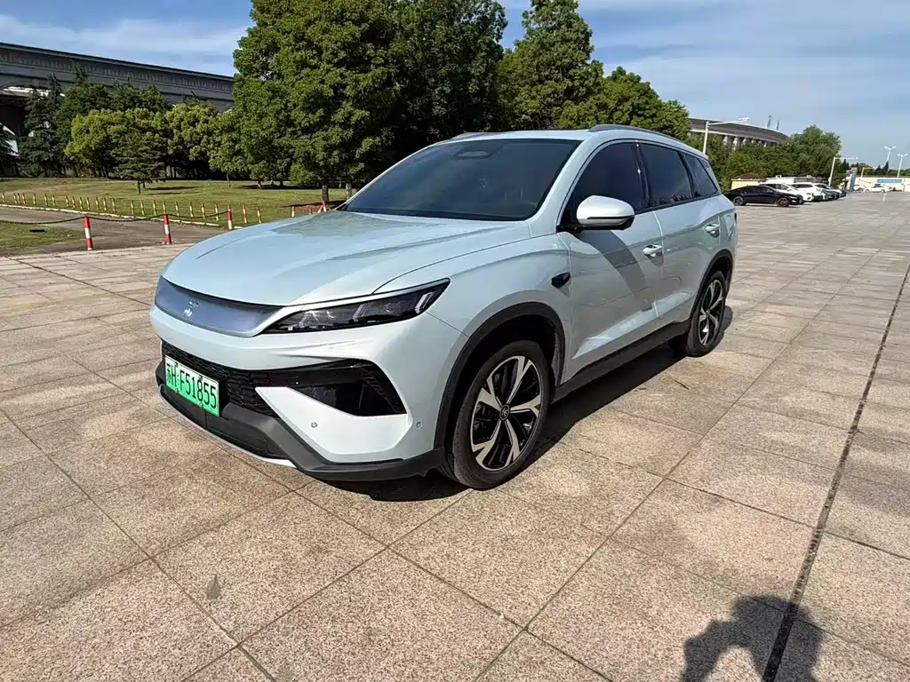 BYD Song Pro Pro 2026 DM-i 220KM