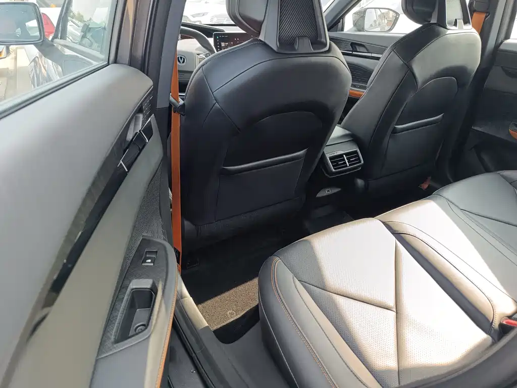 Changan UNI-V 2022 1.5T