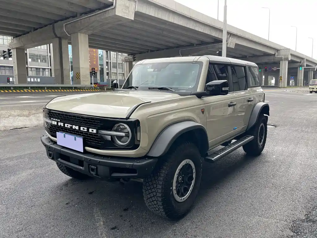 Ford Bronco 2024 — фото 18