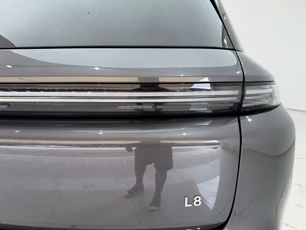 Li Auto Li L8 — миниатюра 10