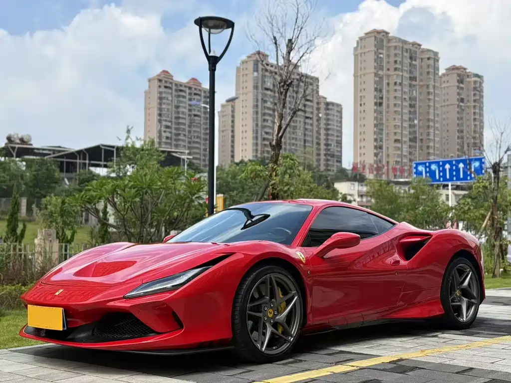 Ferrari F8 — миниатюра 2