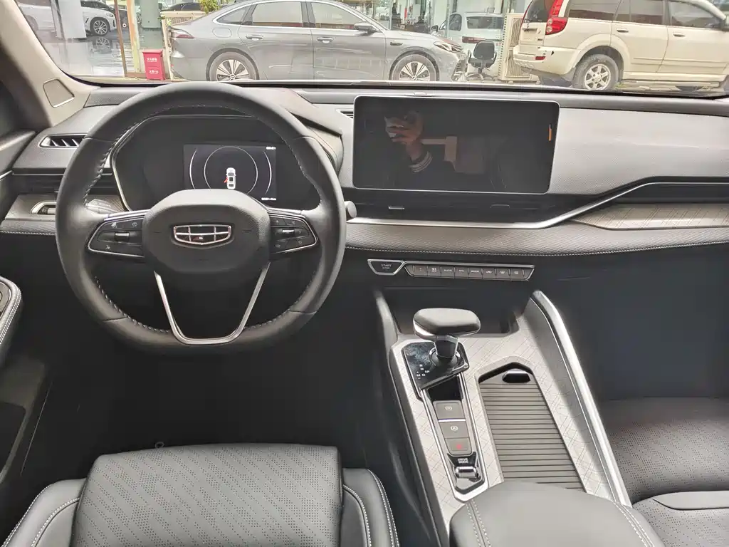 GEELY AUTOMOBILE XINGRUI