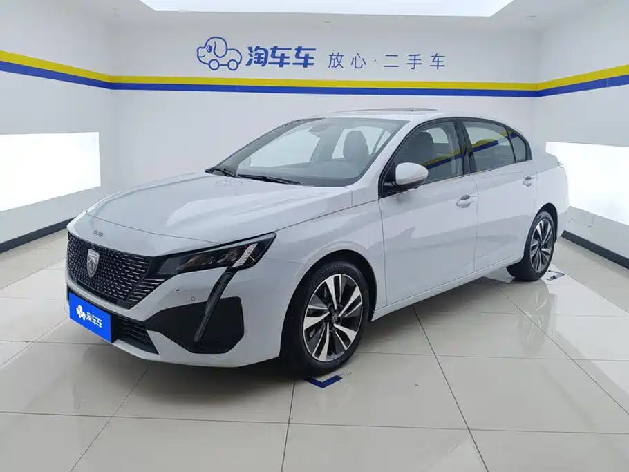 Peugeot 408