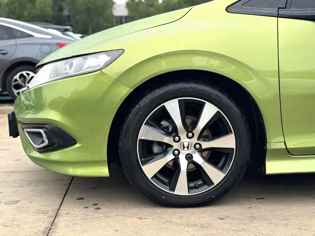 Honda Jade — миниатюра 14