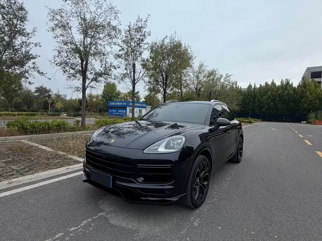 Porsche Cayenne — миниатюра 2