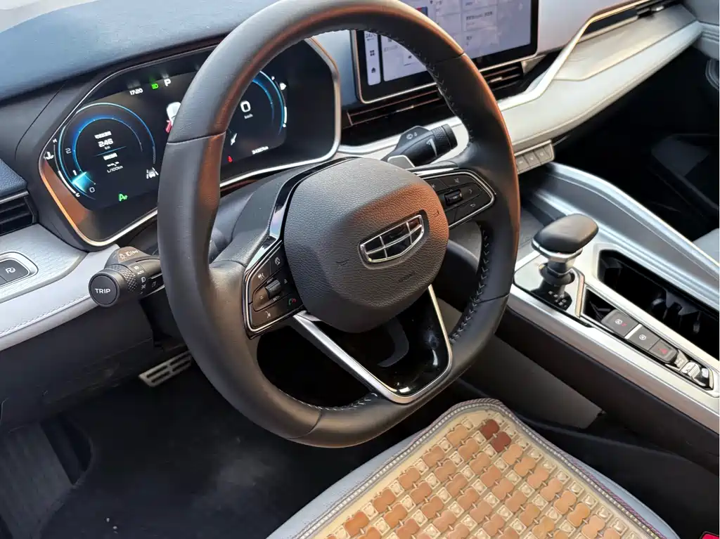 GEELY AUTOMOBILE XINGRUI