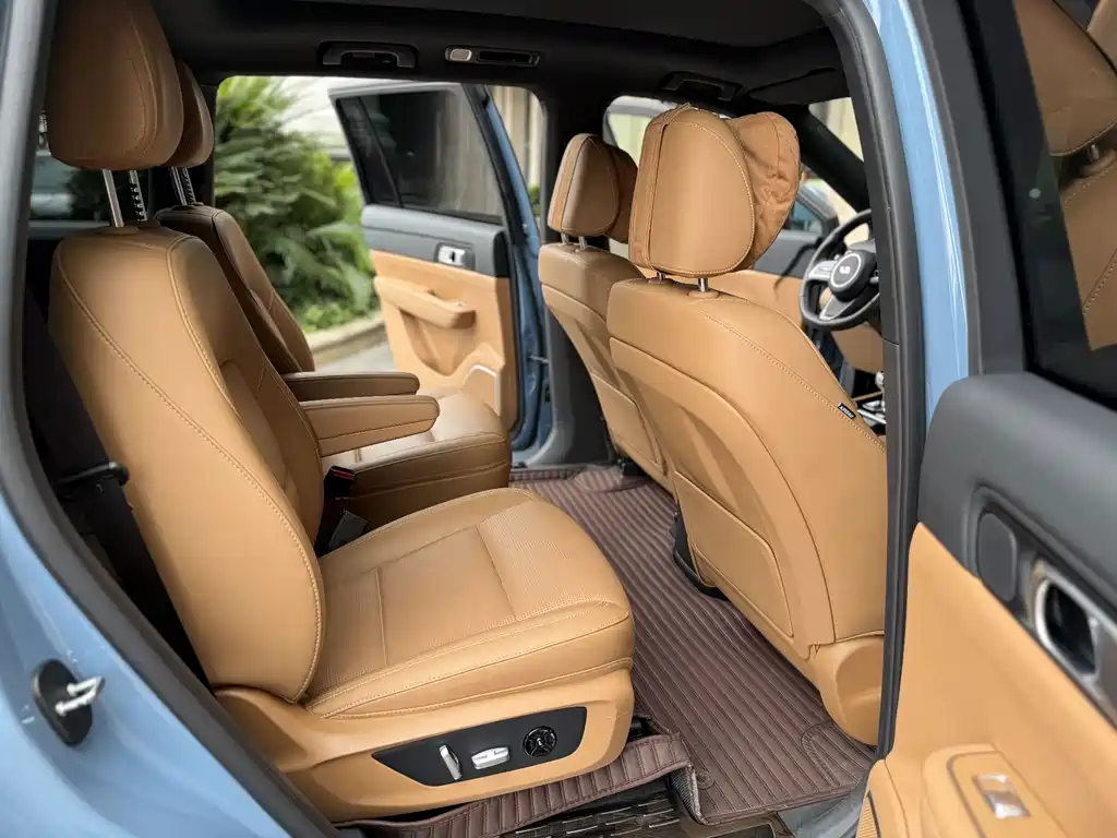 Li Auto Li ONE — миниатюра 7
