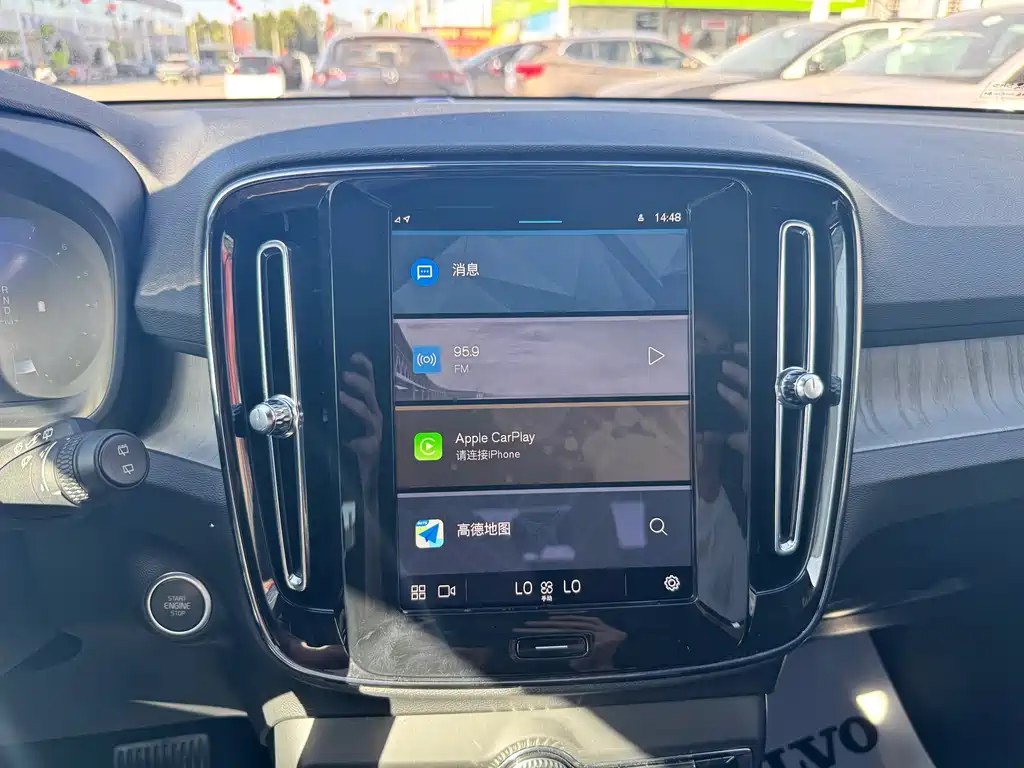 Volvo XC40 — миниатюра 6