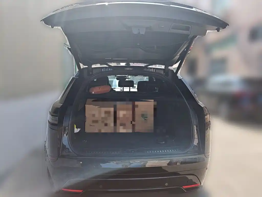 Land Rover Velar — миниатюра 15