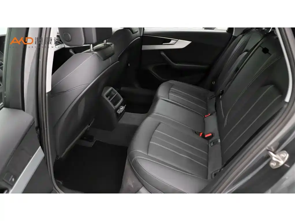Audi A4L 2020 40 TFSI Fashion