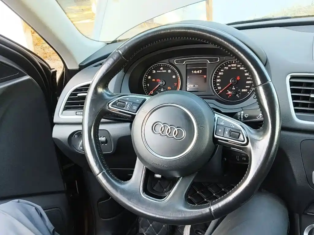 Audi Q3 — миниатюра 11