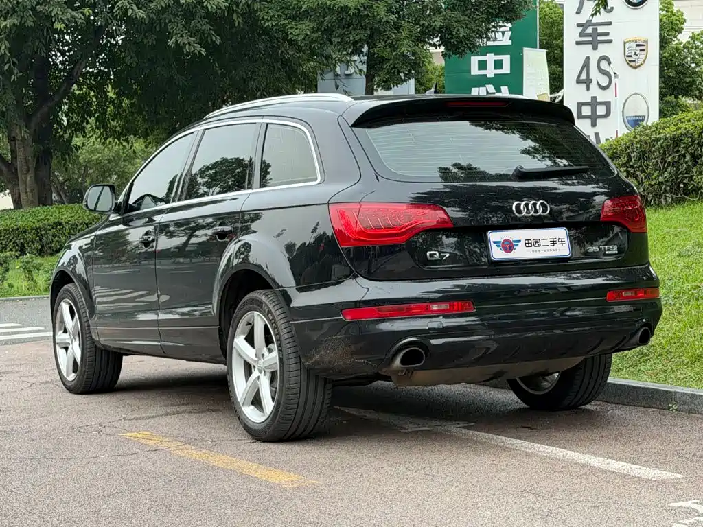 Audi Q7 — миниатюра 4