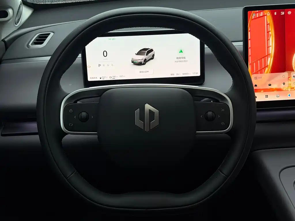 Leapmotor Leapmotor C16 — миниатюра 10