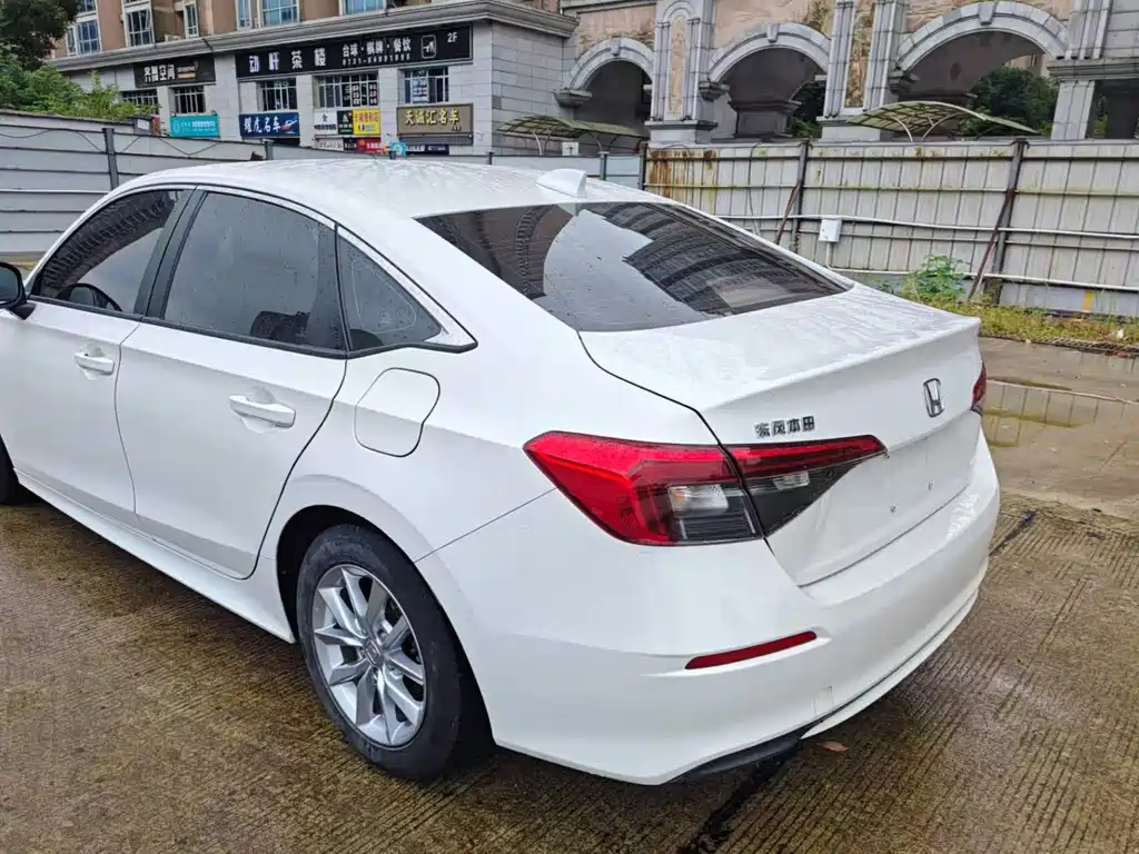 Honda Civic — миниатюра 7