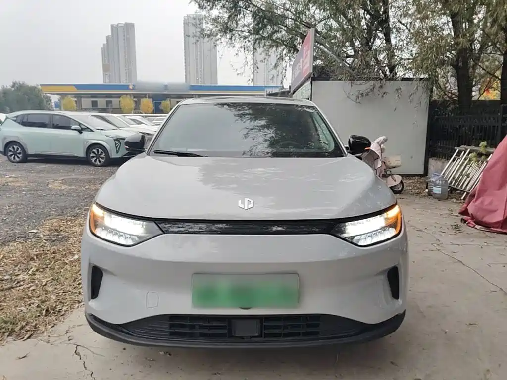 Leapmotor Leapmotor C11 — миниатюра 3
