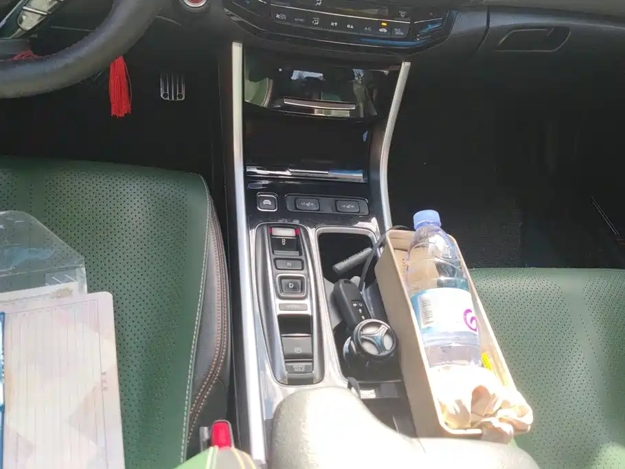 Honda Accord — миниатюра 16