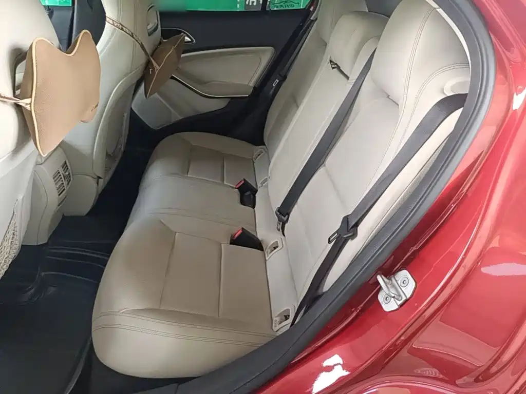 Mercedes-Benz GLA — миниатюра 17