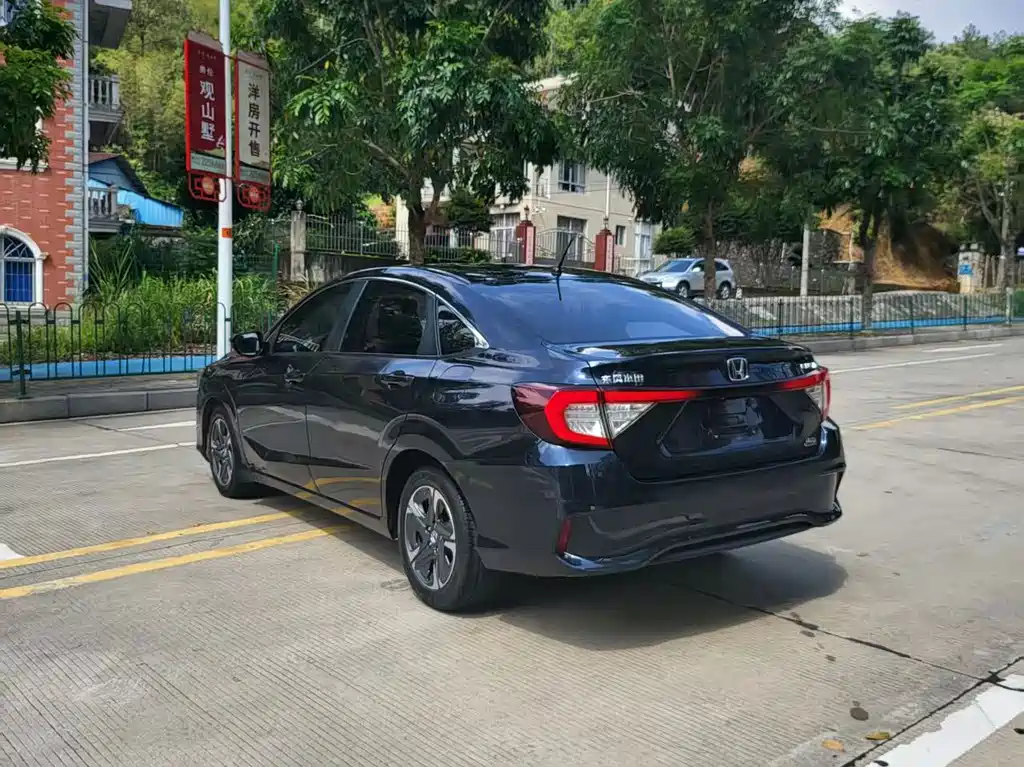 Honda Envix — миниатюра 10