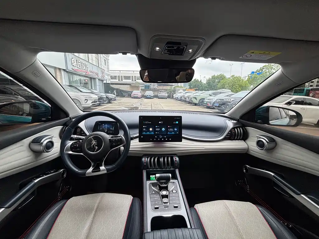 BYD Yuan Plus — миниатюра 11