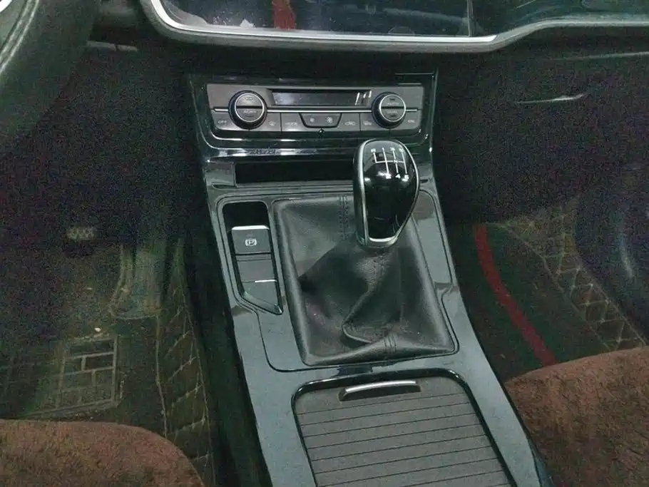 Geely Emgrand GL — миниатюра 16
