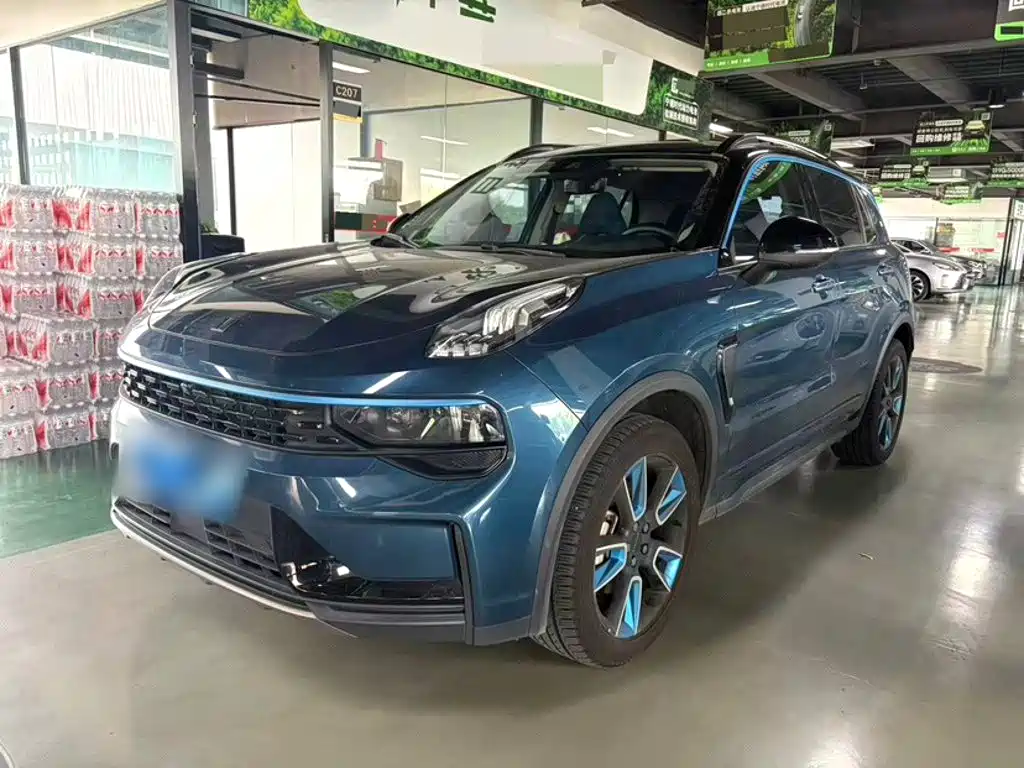 Lynk & Co 01 — миниатюра 24