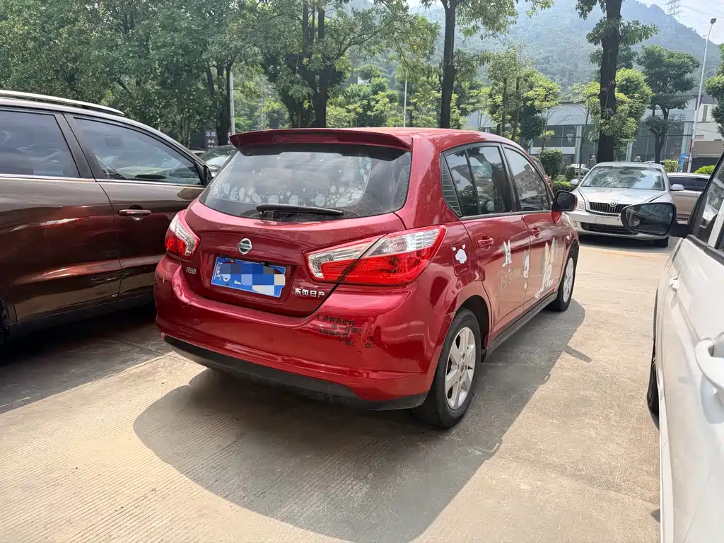 Venucia R50 — миниатюра 6