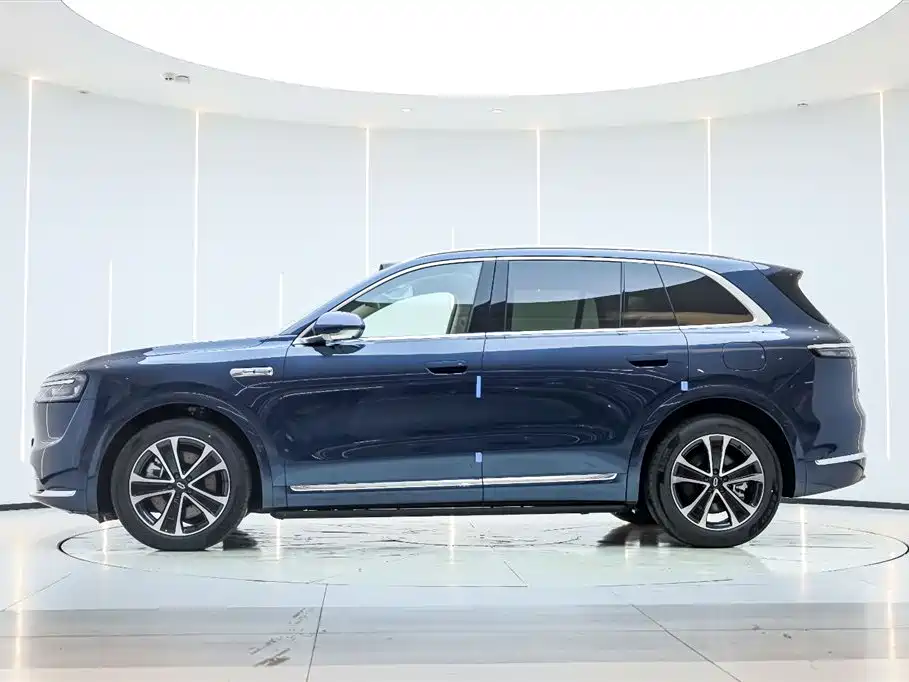 AITO ASK THE WORLD M7