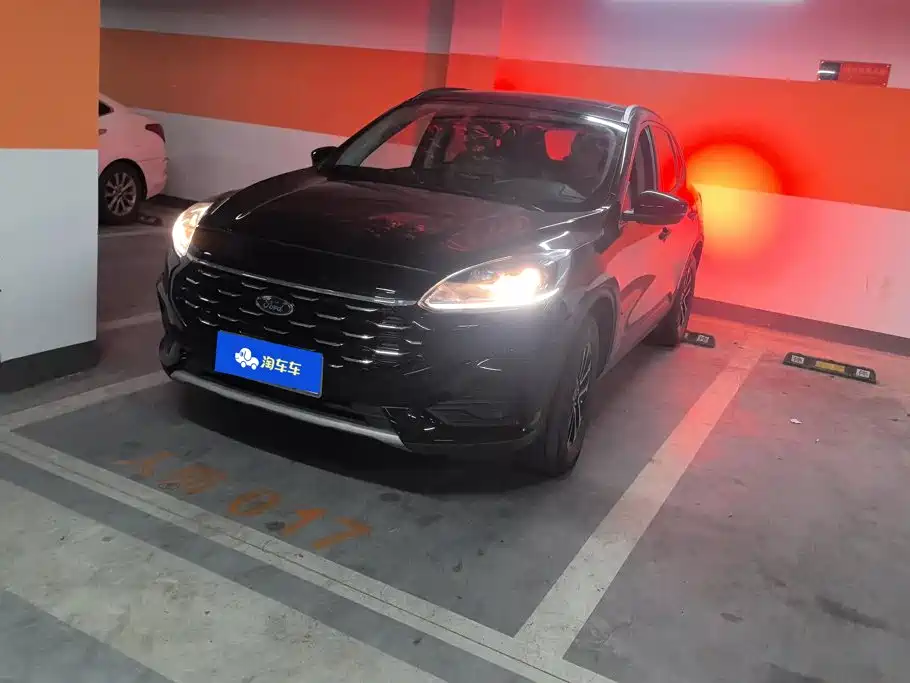 Ford Escape