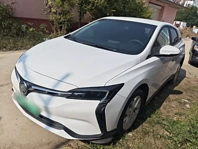 Buick Velite 6