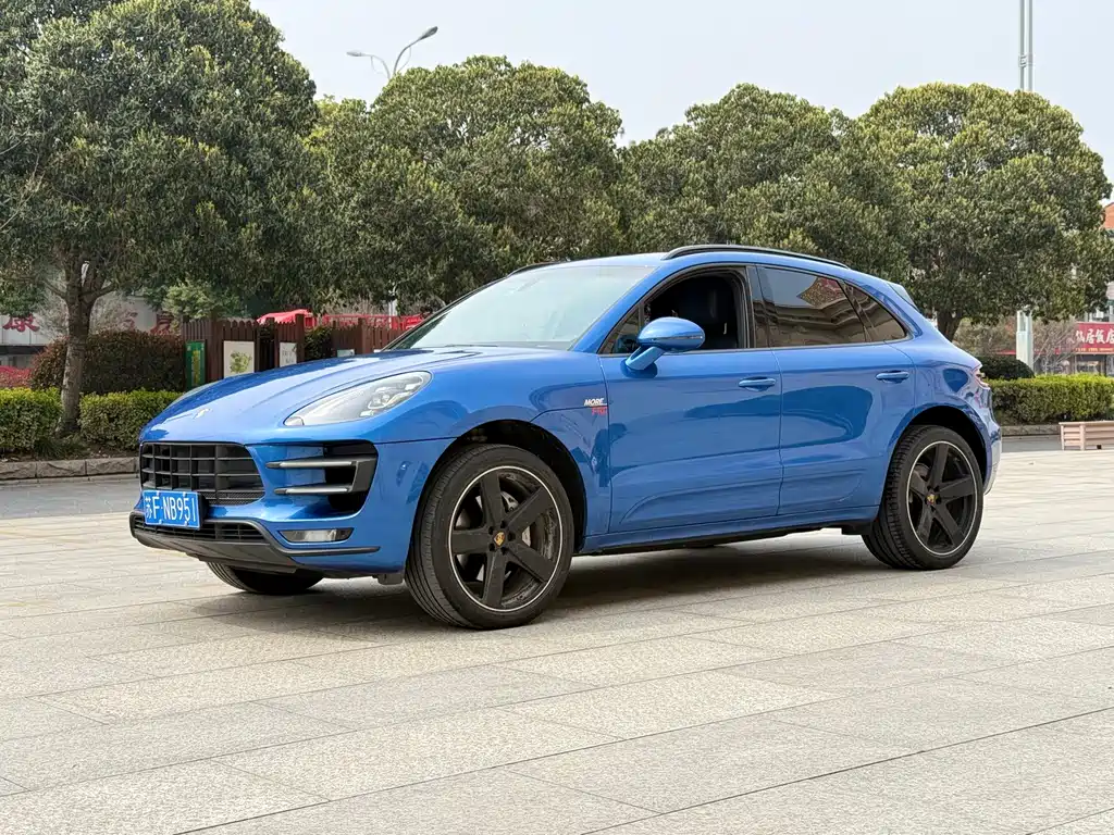 Porsche Macan 2015