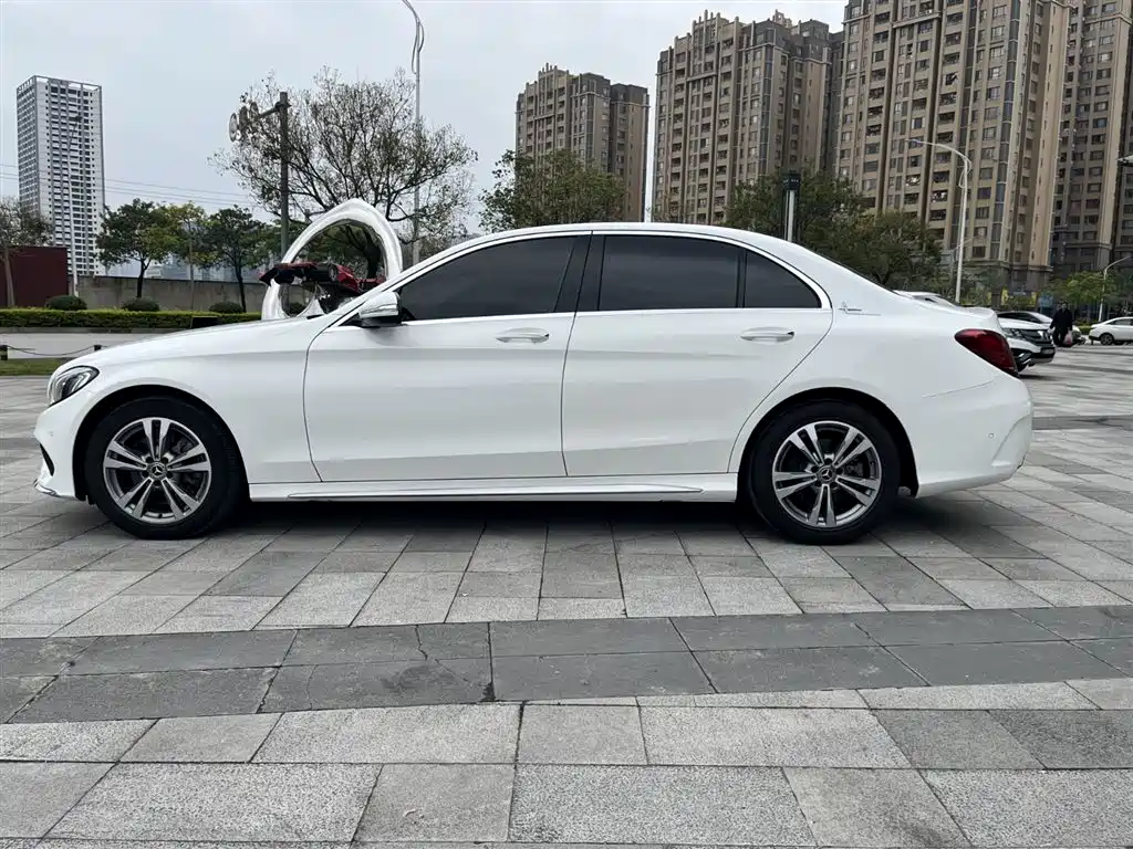 Mercedes-Benz C-Class C 2018 C 200 L Sport