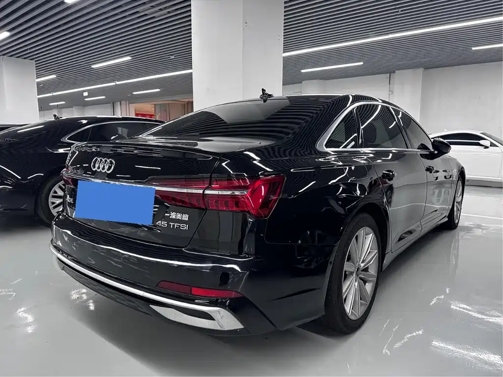 Audi A6L — миниатюра 13
