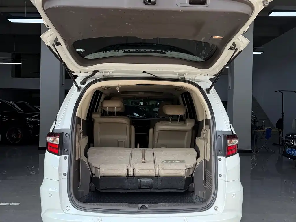 Honda Odyssey — миниатюра 4