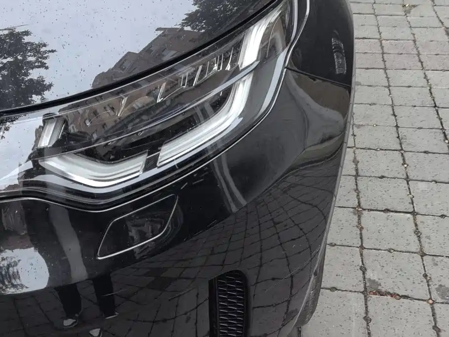 Land Rover Discovery — миниатюра 5
