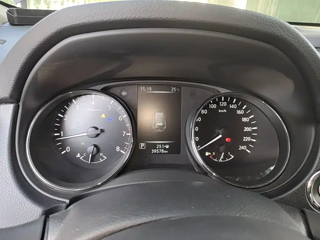 Nissan X-Trail — миниатюра 12