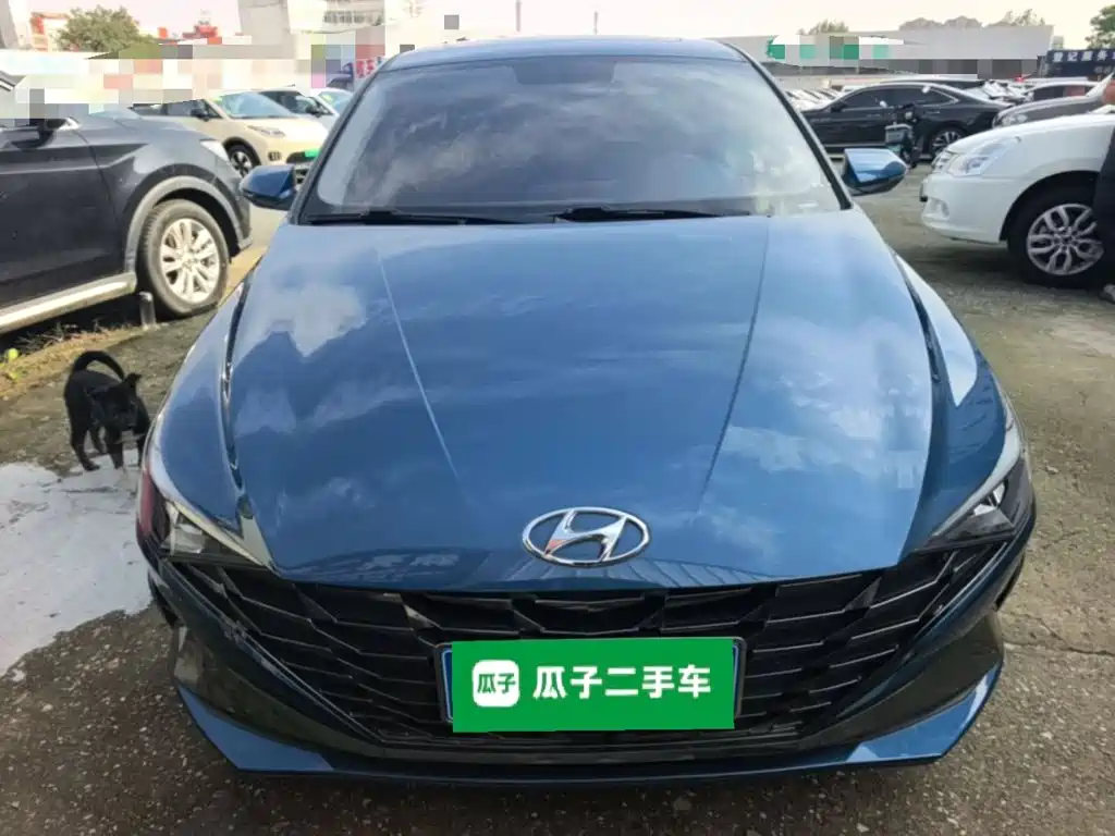 Hyundai Elantra — миниатюра 3