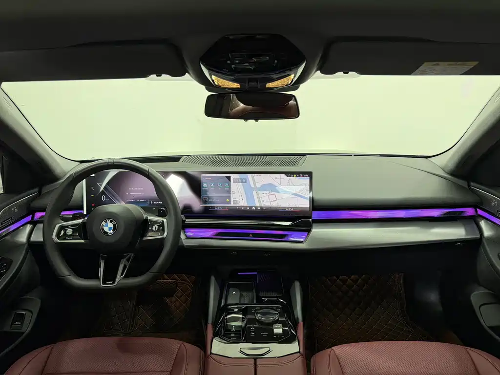 BMW 5 Series — миниатюра 4