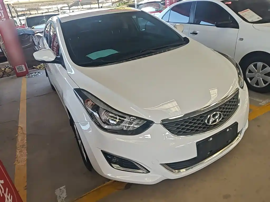 Hyundai Elantra Langdong — миниатюра 4