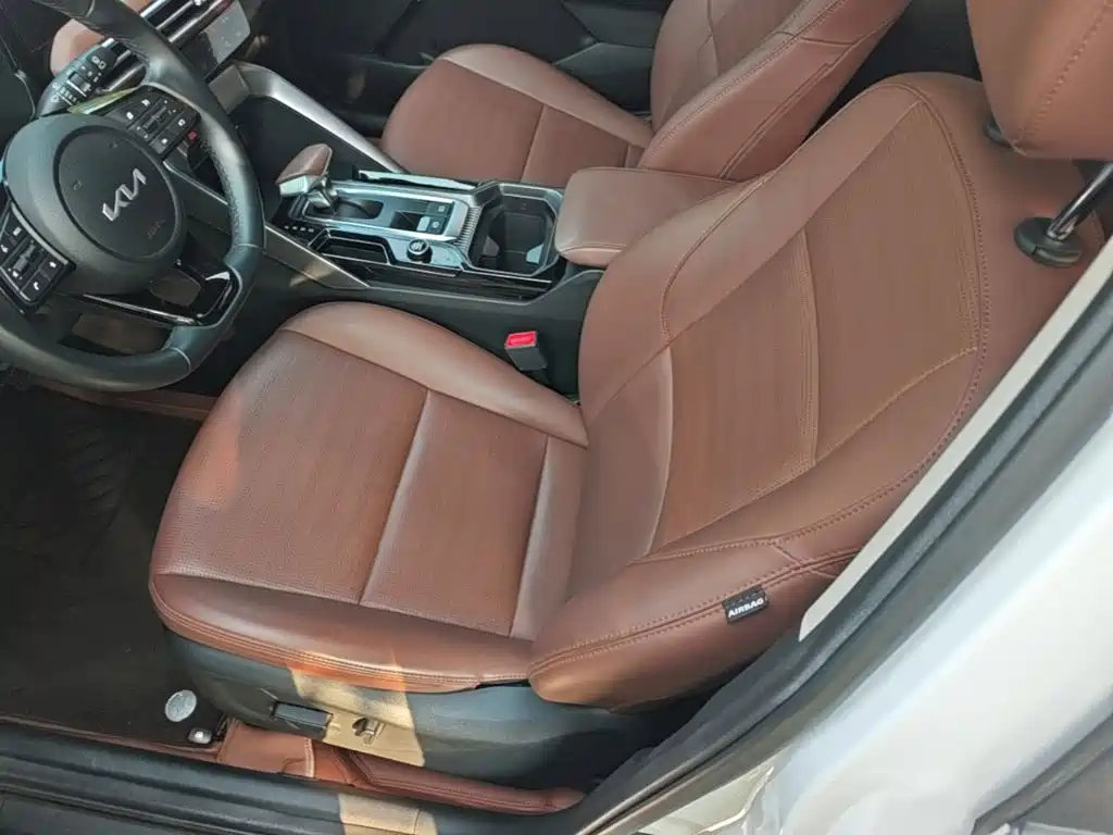 Kia Sportage — миниатюра 15