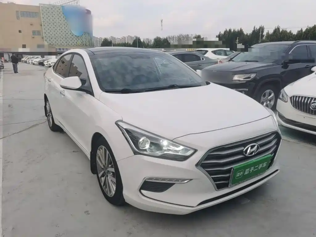 Hyundai Mistra — миниатюра 4