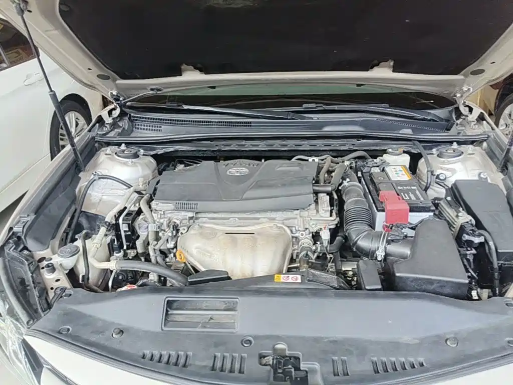 Toyota Camry — миниатюра 20