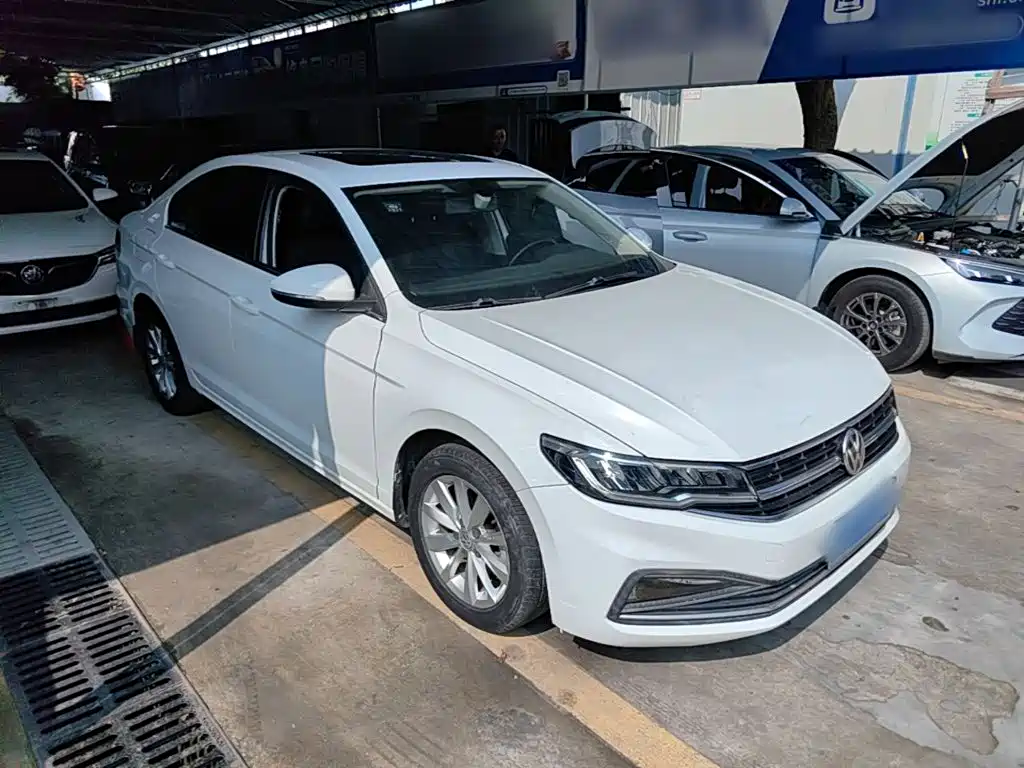 Volkswagen Bora — миниатюра 4
