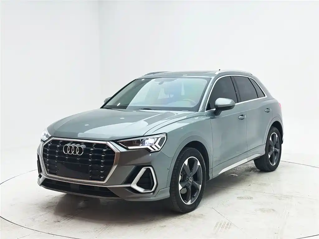 Audi Q3 2021