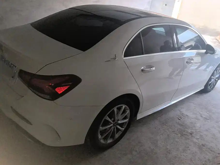 MERCEDES-BENZ A CLASS